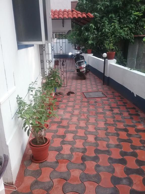 Hotel Baga Villa Bnb Saligao Bagian luar foto